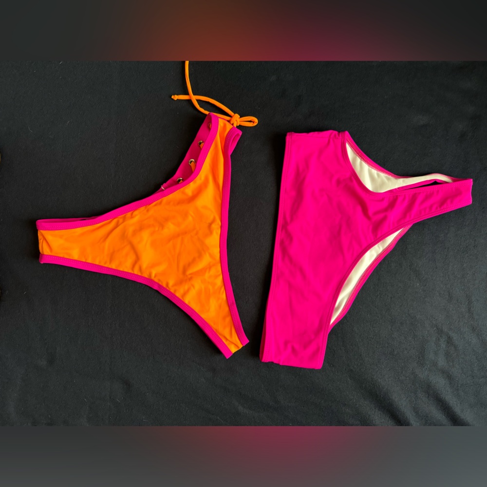 Bathing suit - Picture 2 of 2